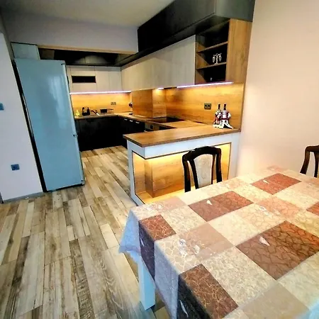 Apartment Beachside Center # 3 *