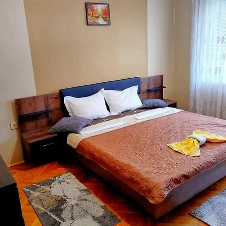 Apartment Beachside Center # 3 *